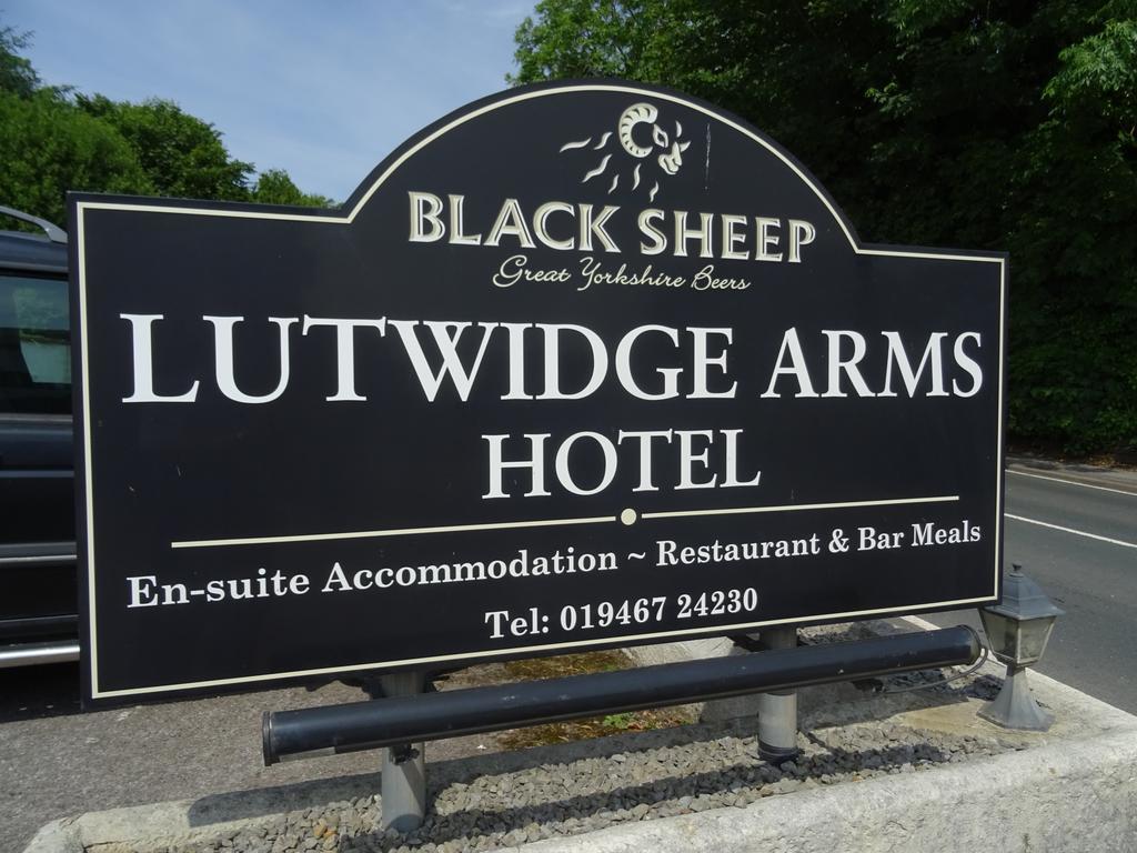 Hotel Lutwidge Arms Holmrook Exterior foto